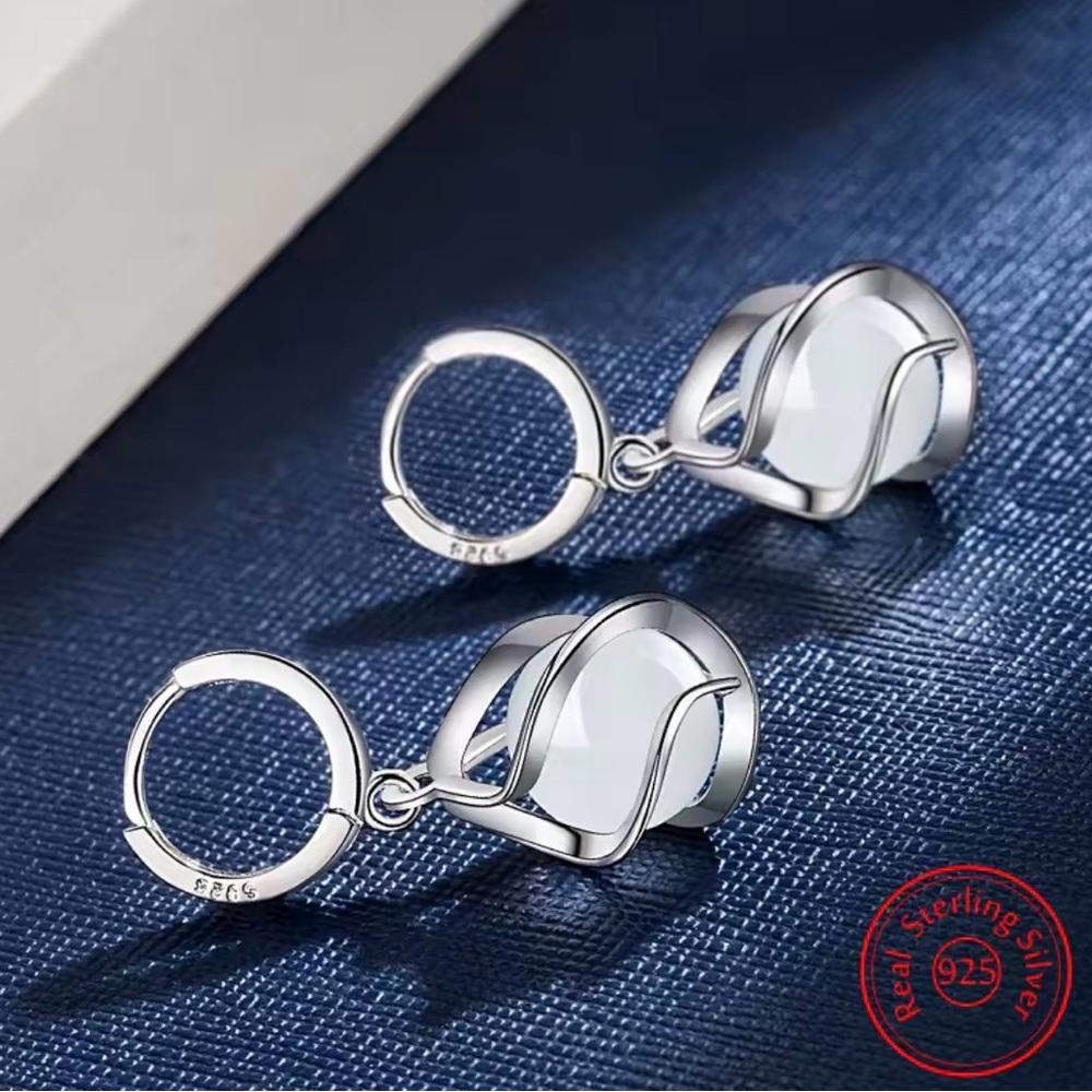 925 silver hug earrings with white stone - Picture 1 of 4